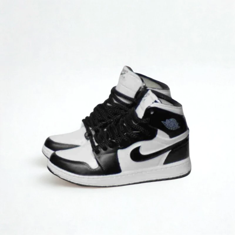 Labubu Jordan 1 High Inspired Miniature Sneakers 2 Labubu Jordan 1 High Inspired Miniature Sneakers - Image 2